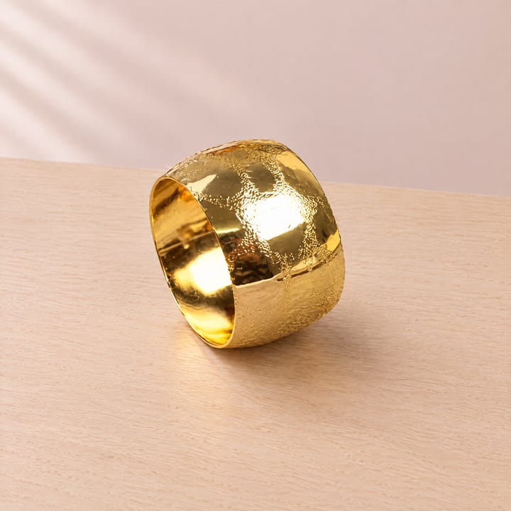 The Hammered Metal Napkin Ring, Gold diamond cut