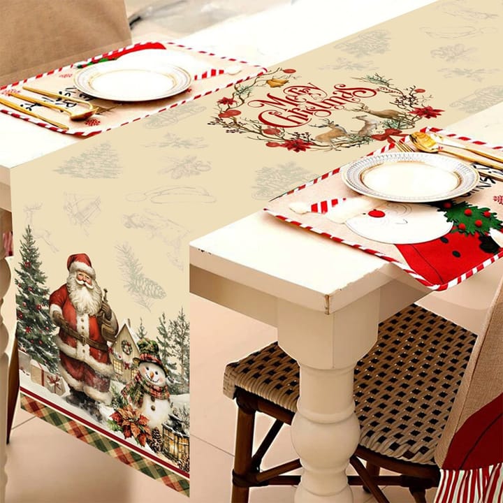 The Christmas Wreath Table Runner