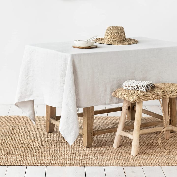 The Pure Linen Tablecloth