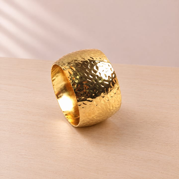 The Hammered Metal Napkin Ring, Gold checkered