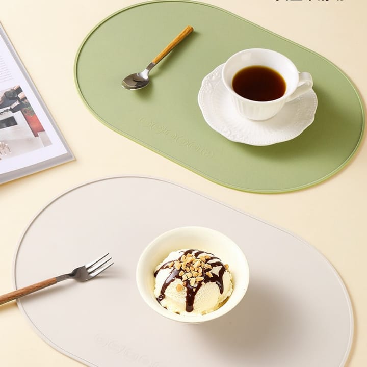 The Matte Silicone Table Mat
