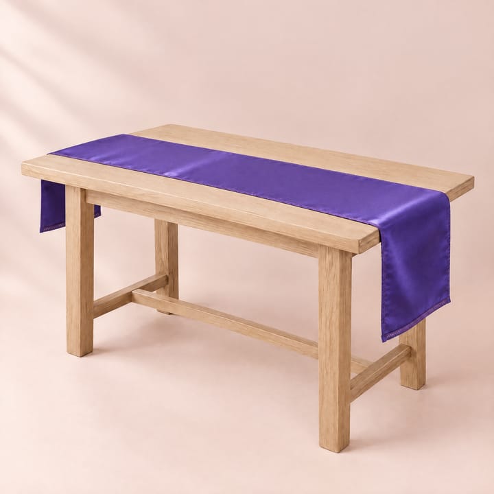 The Satin Table Runner, Light purple